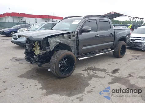 2021 Toyota Tacoma Trd Off-Road z USA, uszkodzony, nr VIN 3TYCZ5AN6MT024918